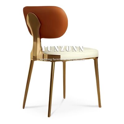 jakość Wydarzenie ślubne Luksusowy Nowy Nowoczesny Design impreza Wynajem Brązowa Kożda Poduszka Złote Krzesła ze stali nierdzewnej na wydarzenie fabryka